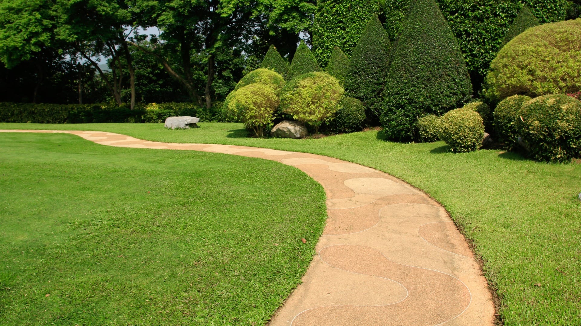 royal garden landscaping london on